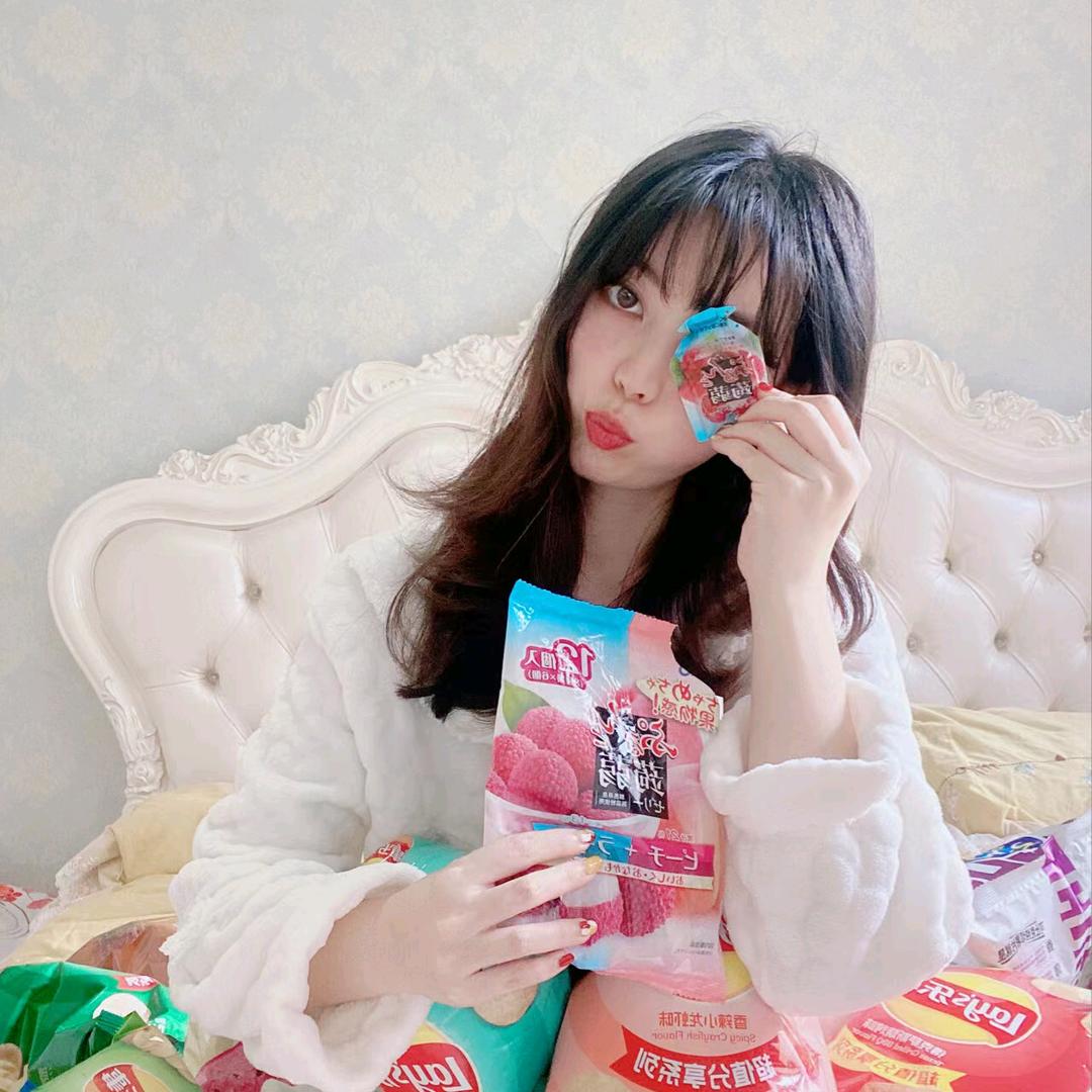 小燕是吃货