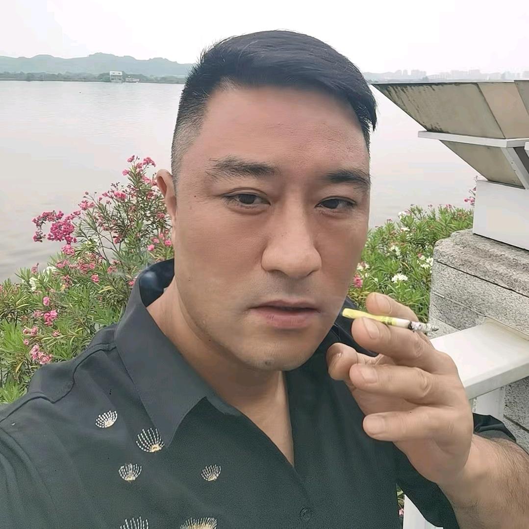 遂宁境美木业