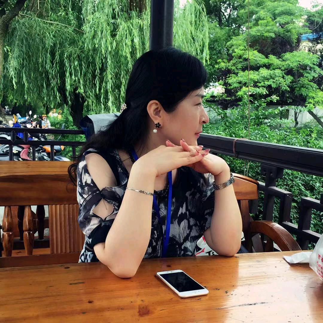 丹阳卖汽车的姜姐