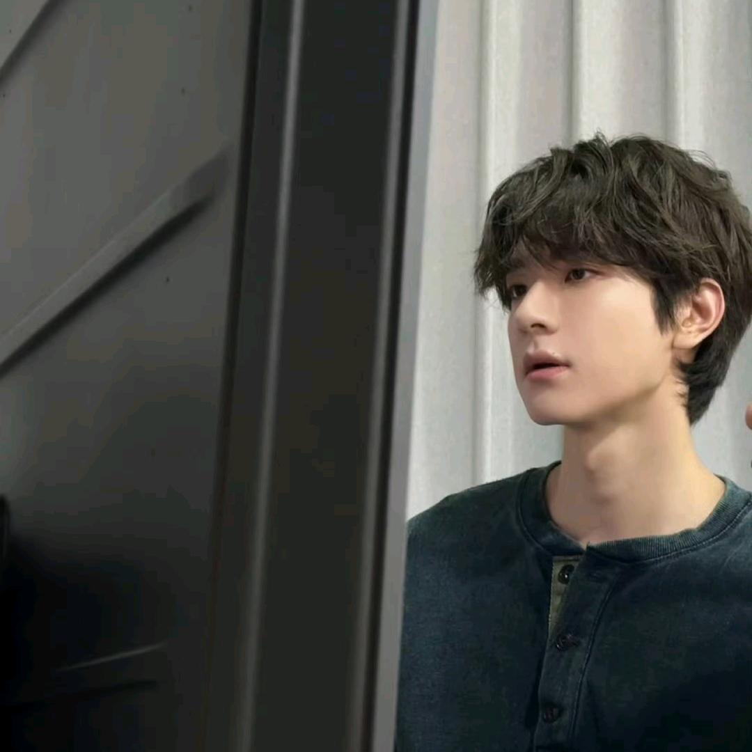 ？？。。。。？