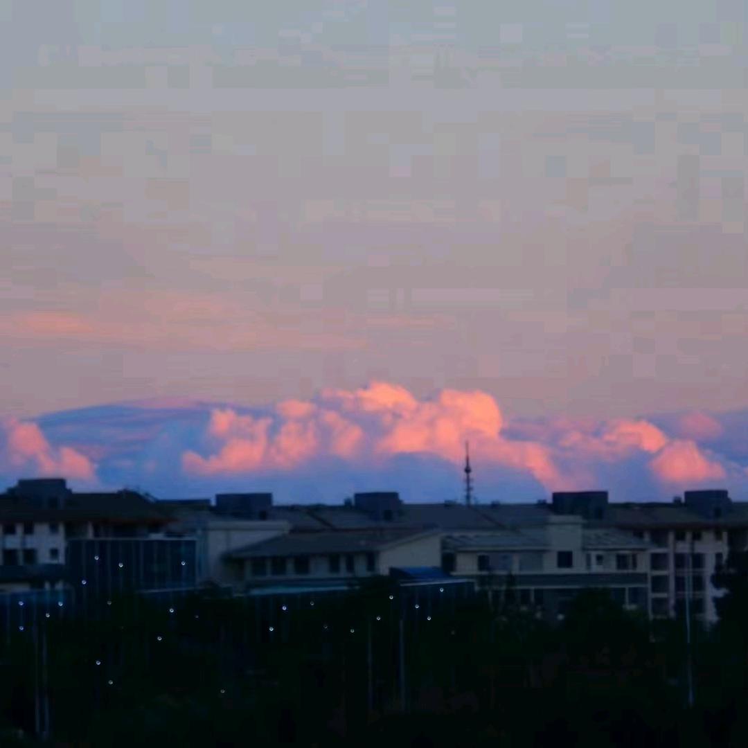 양부성朋友圈 ☀️    承蒙厚爱