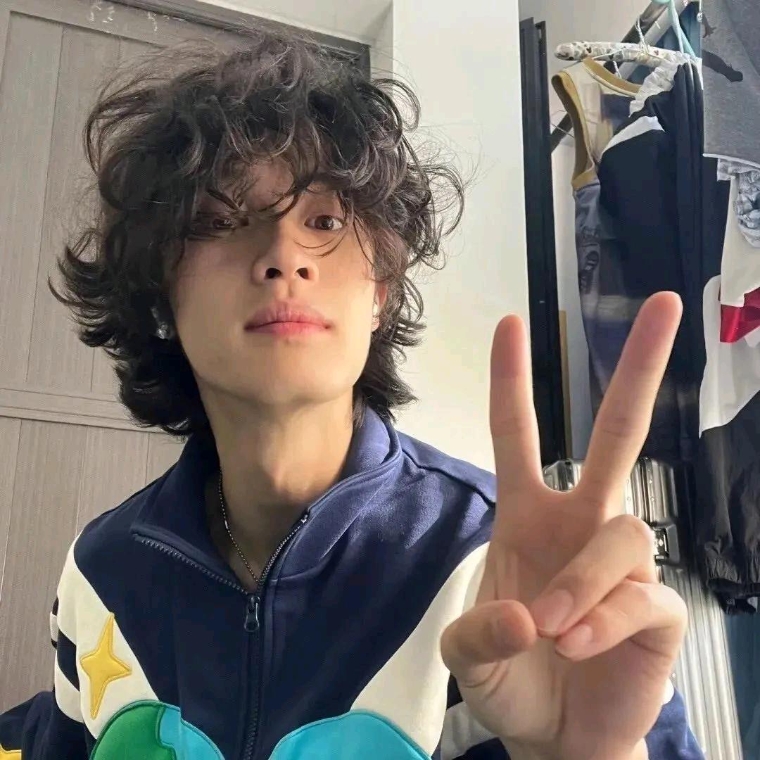 俊！