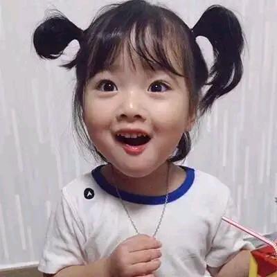 卖女孩的小捣蛋