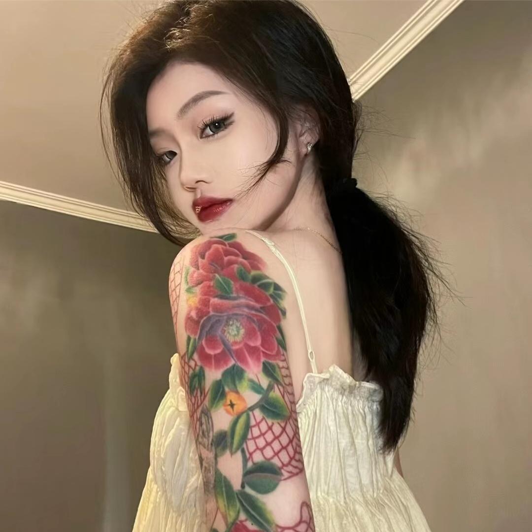*玥玥.