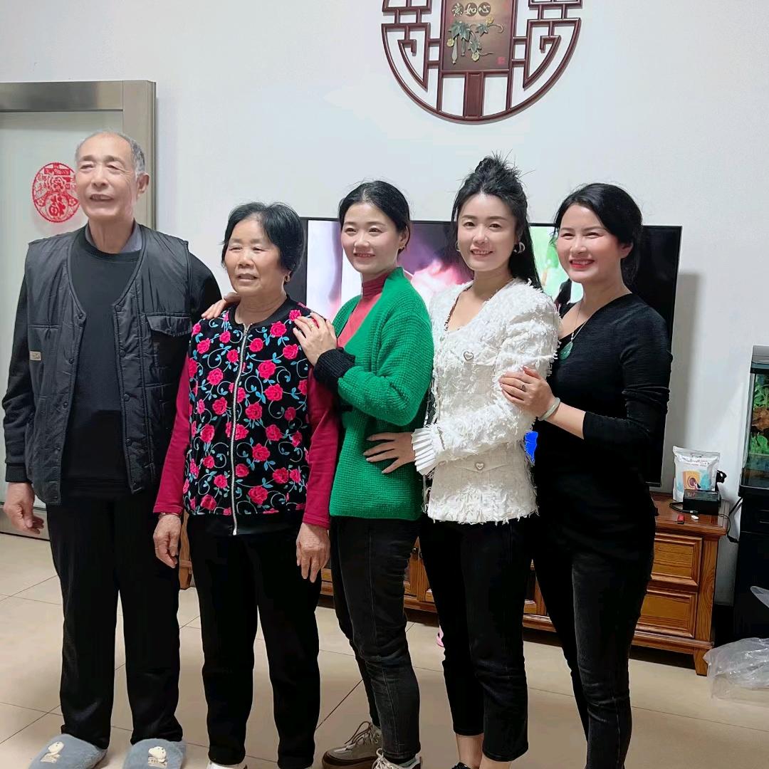 黑茶玲姐