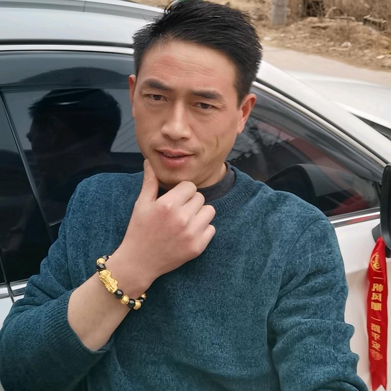 斌斌重卡自卸车维修服务部