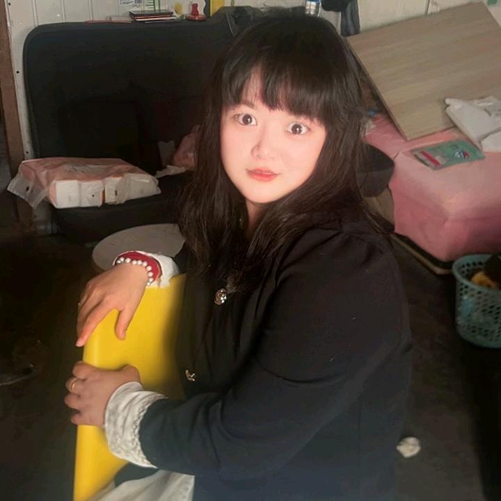 晶晶姐
