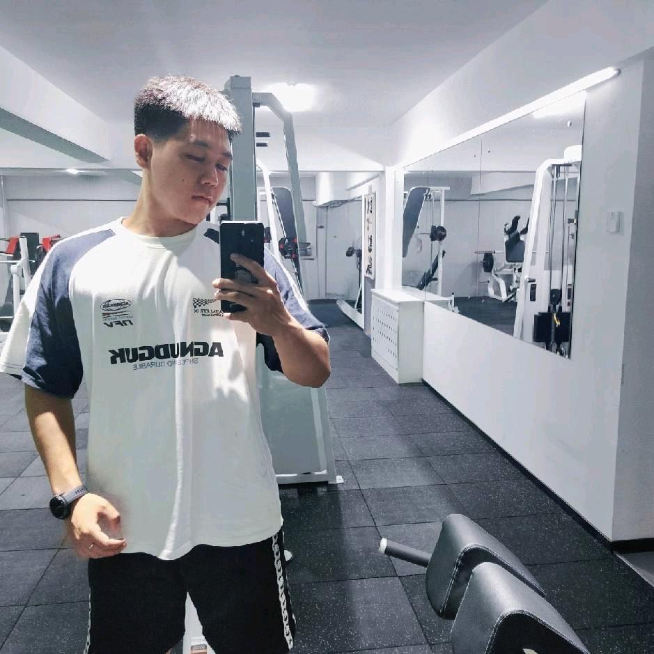 康姆士游泳健身恒大绿洲店-店长小政