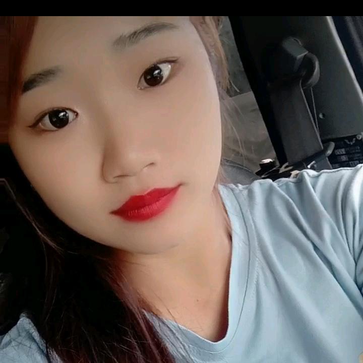雷小桔子🍊🌹🇳🇪