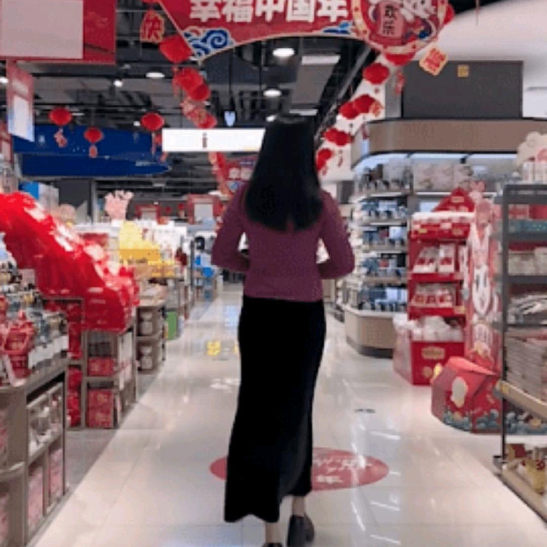 男女服装！、日常用品…