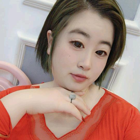 女孩你该笑得灿烂