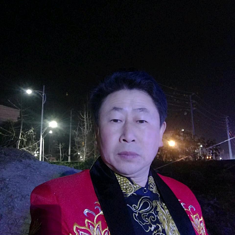 张小明@