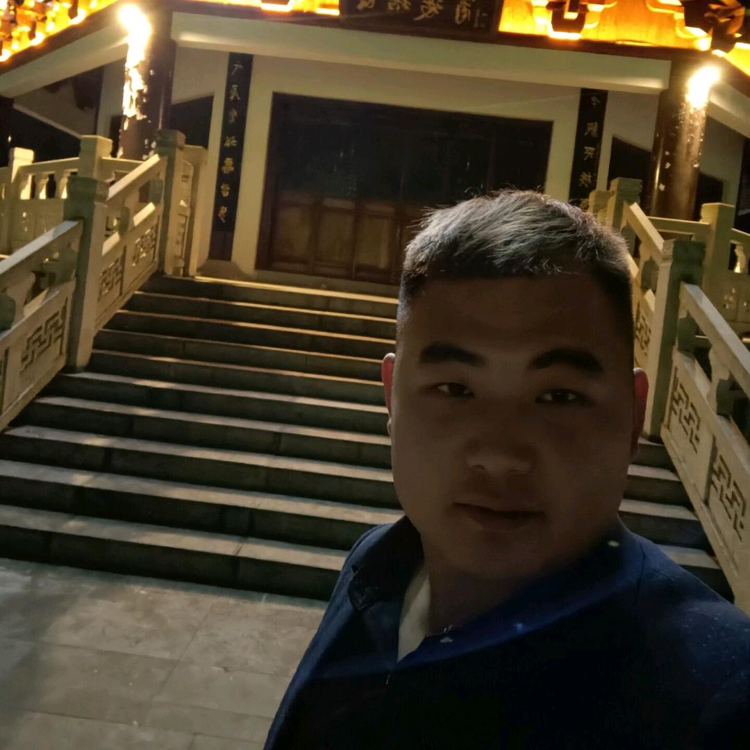 医疗注塑马工