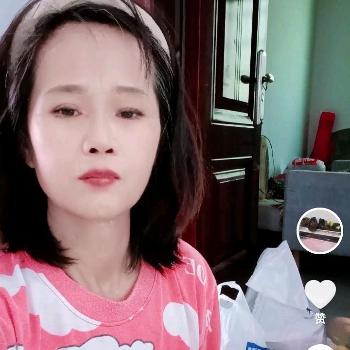 唐家三小姐。