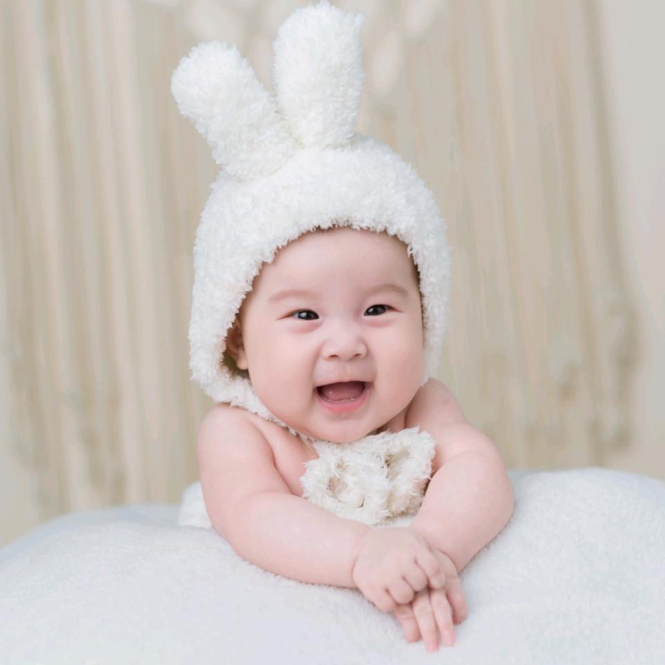 张雪英꧂熬夜带娃꧂