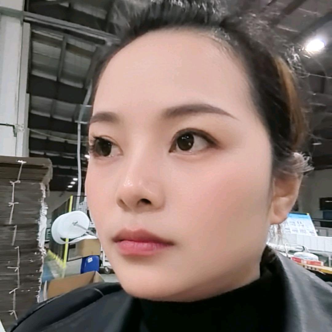 姜丽