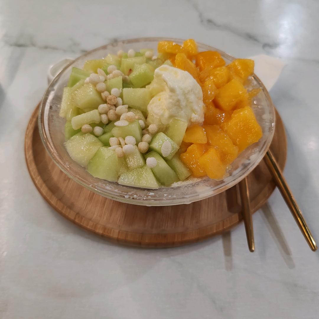 超级好吃的刨冰