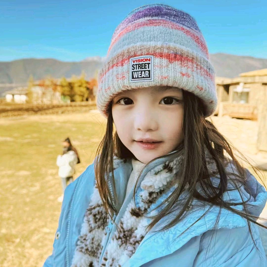 ￴￴￴ ￴￴   ￴