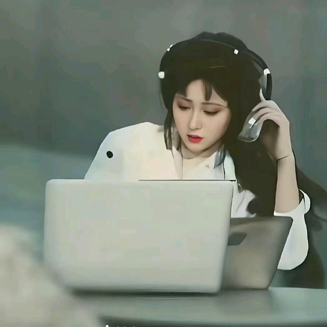 再也不是海棠🌸