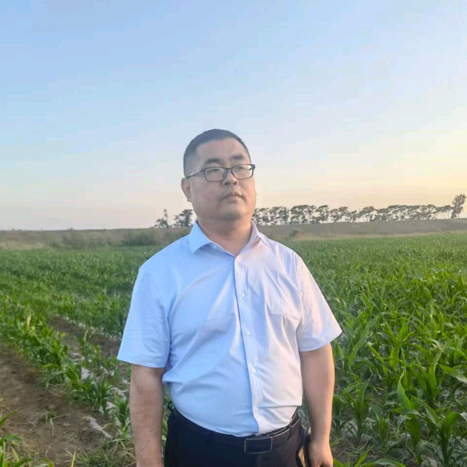 闫新房