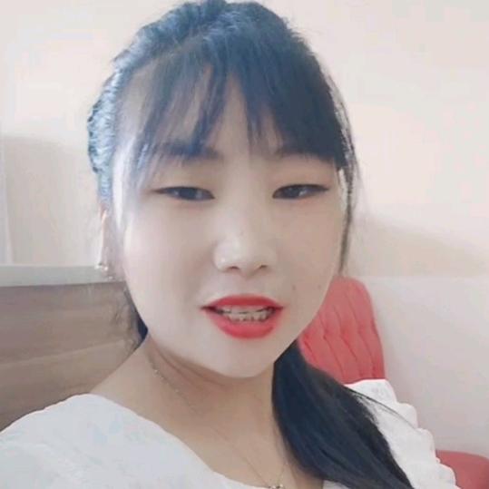 不吃香菜的晓涵