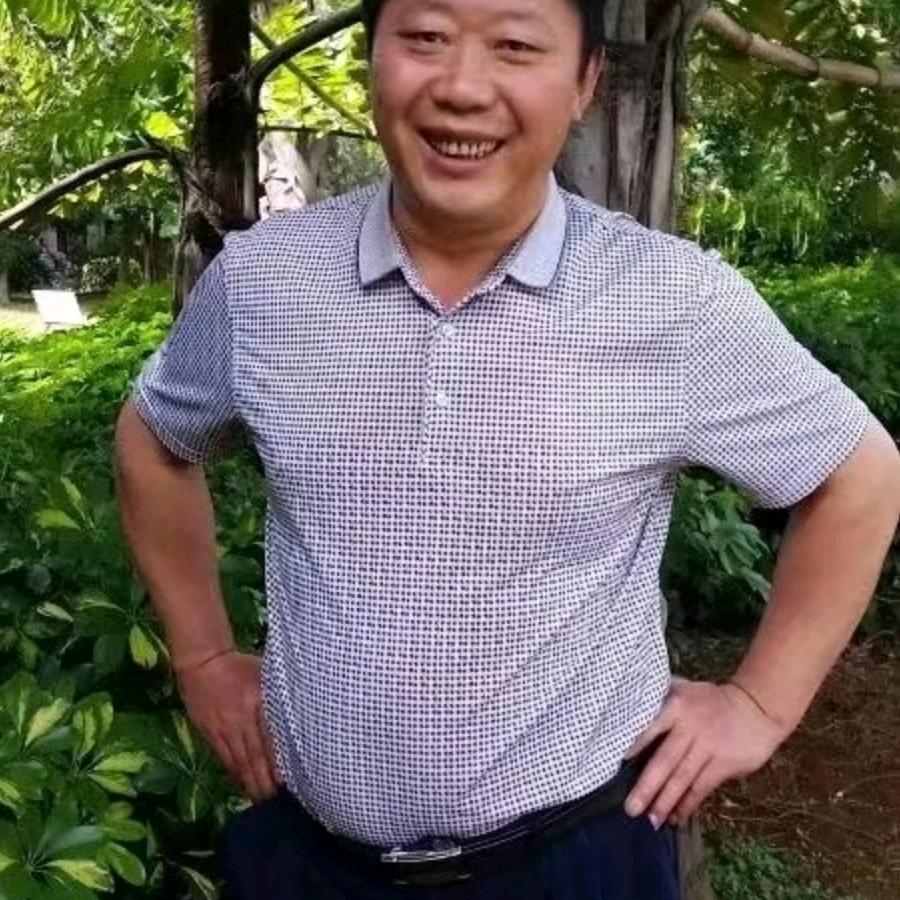 刘功军（销售优质种子）