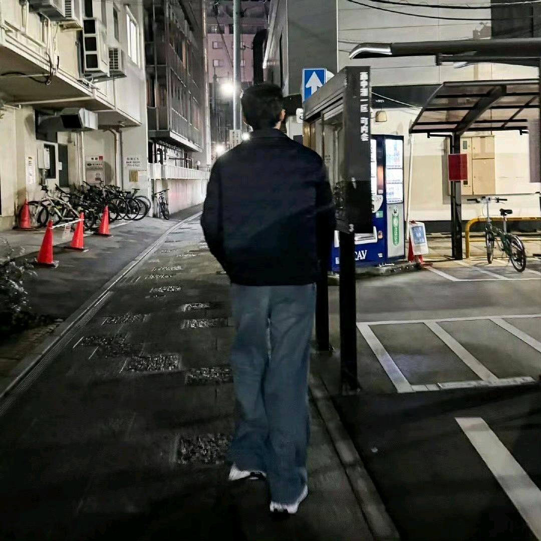 Y～（见隔着屏幕才能见的人