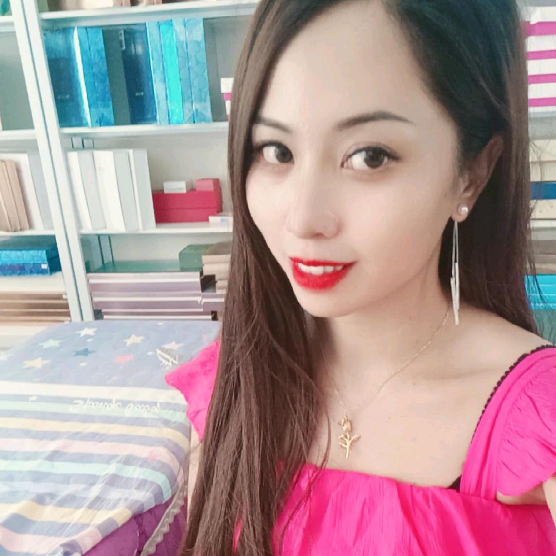 景谷雨露美容店