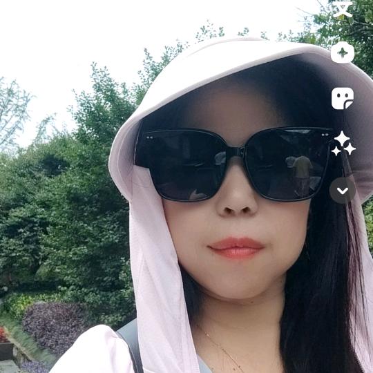 妮娜