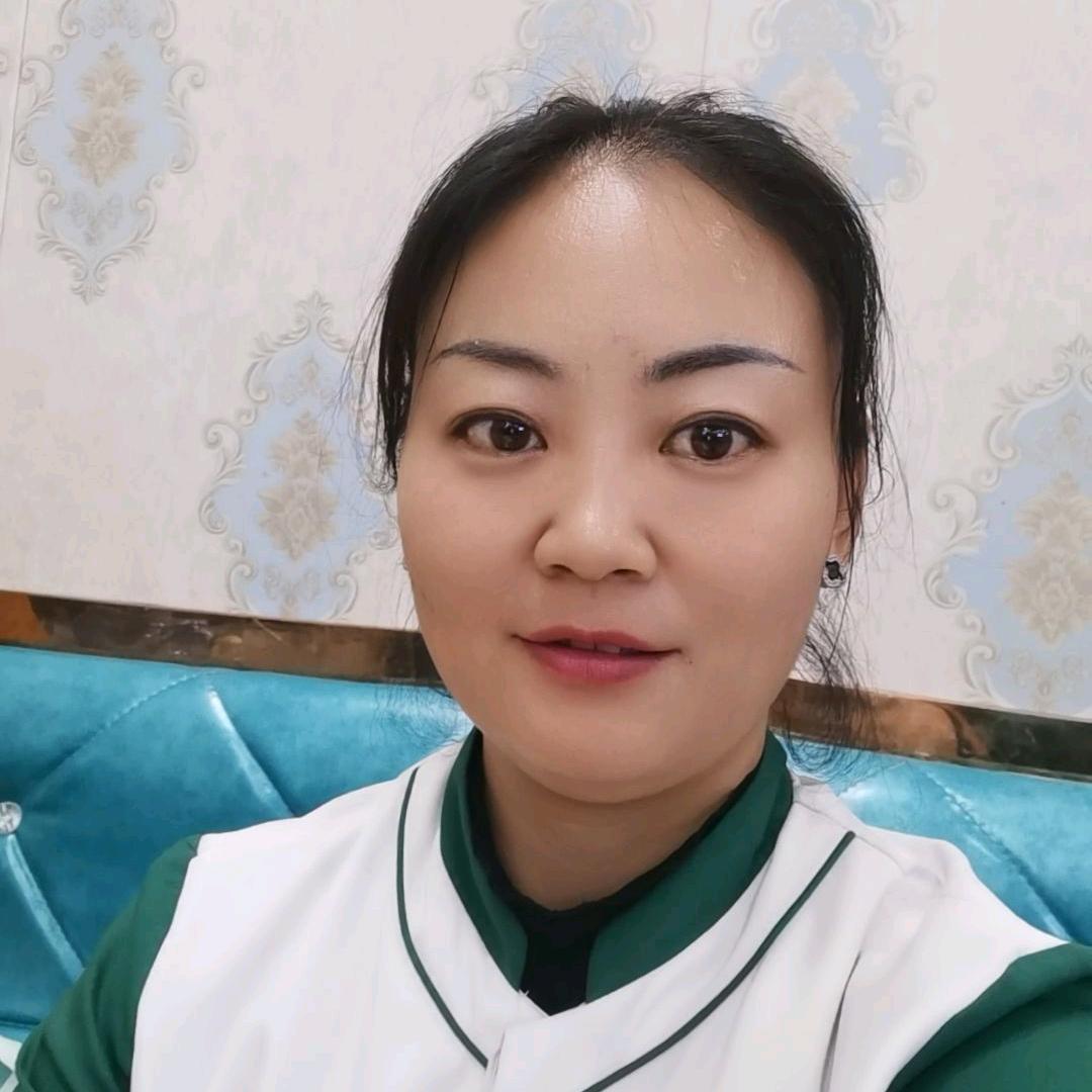 滨河一号牛尚鲜丸子汤