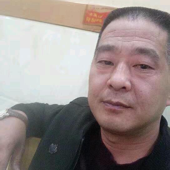 一个人狂奔，两个人漫步