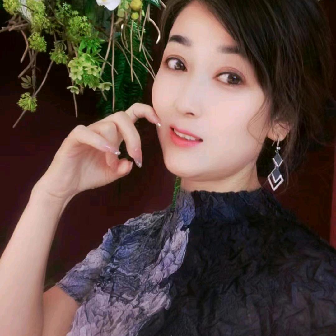 快乐女神💃(晚上8.30直播）