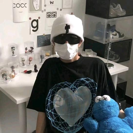 小王不快乐.