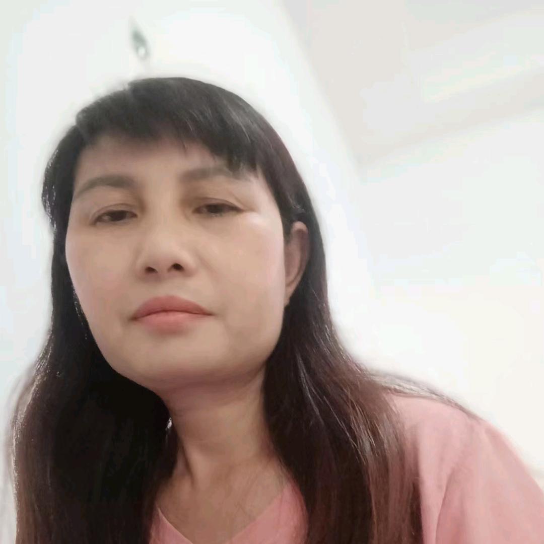 飞翔姐（助力号晚上7点28分开播）