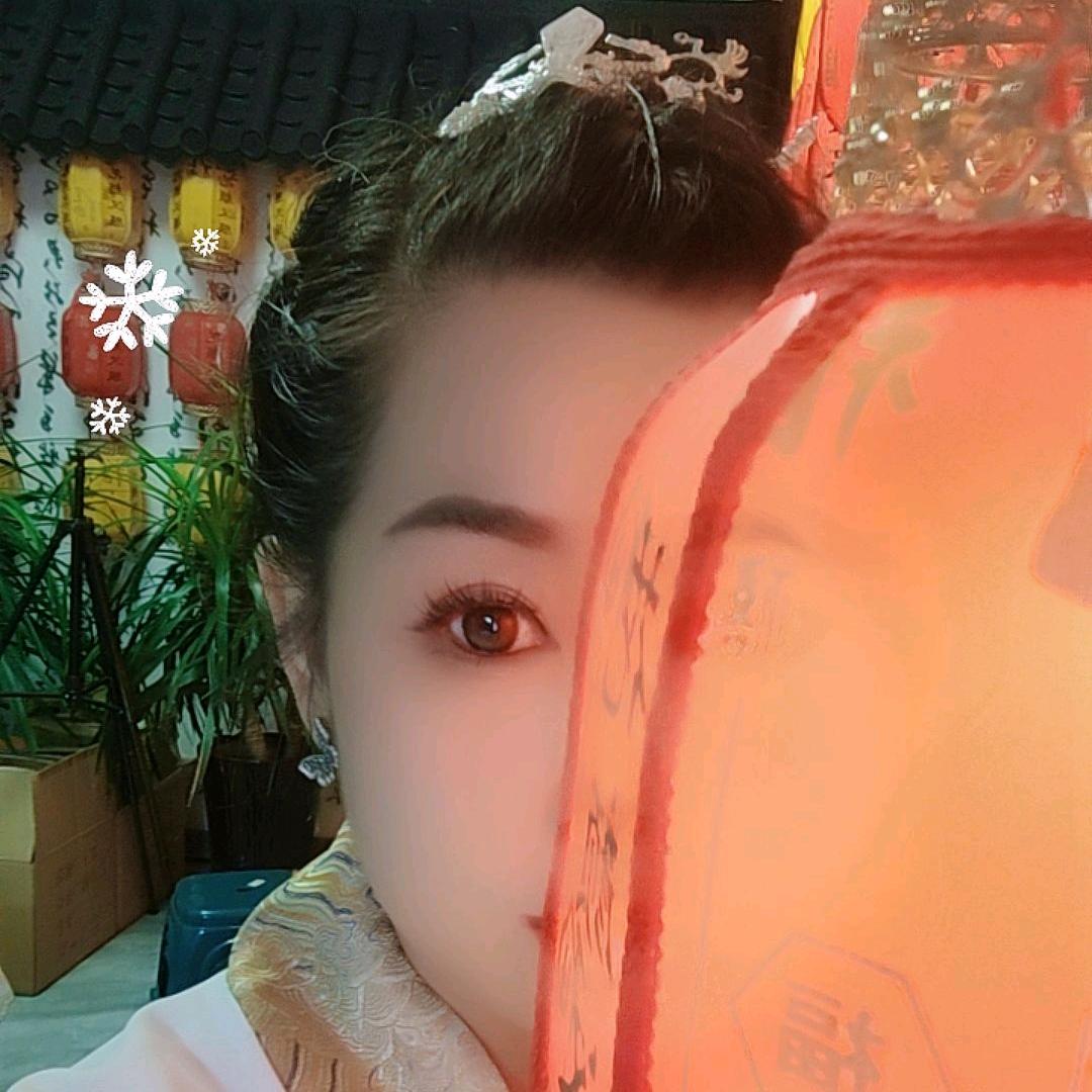 小辣椒《只拍抖音》《不私聊》