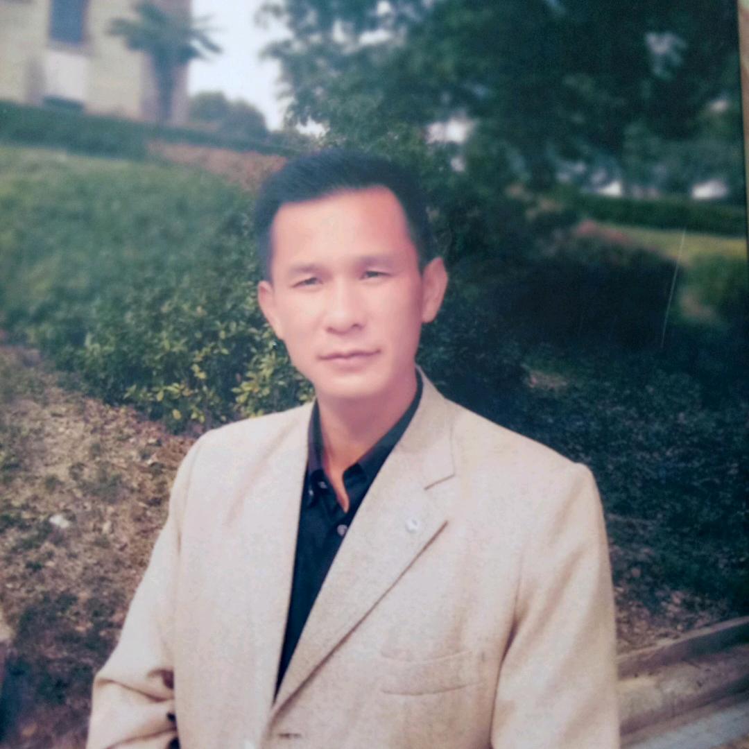 怀远县腾龙花海家庭农场，方成