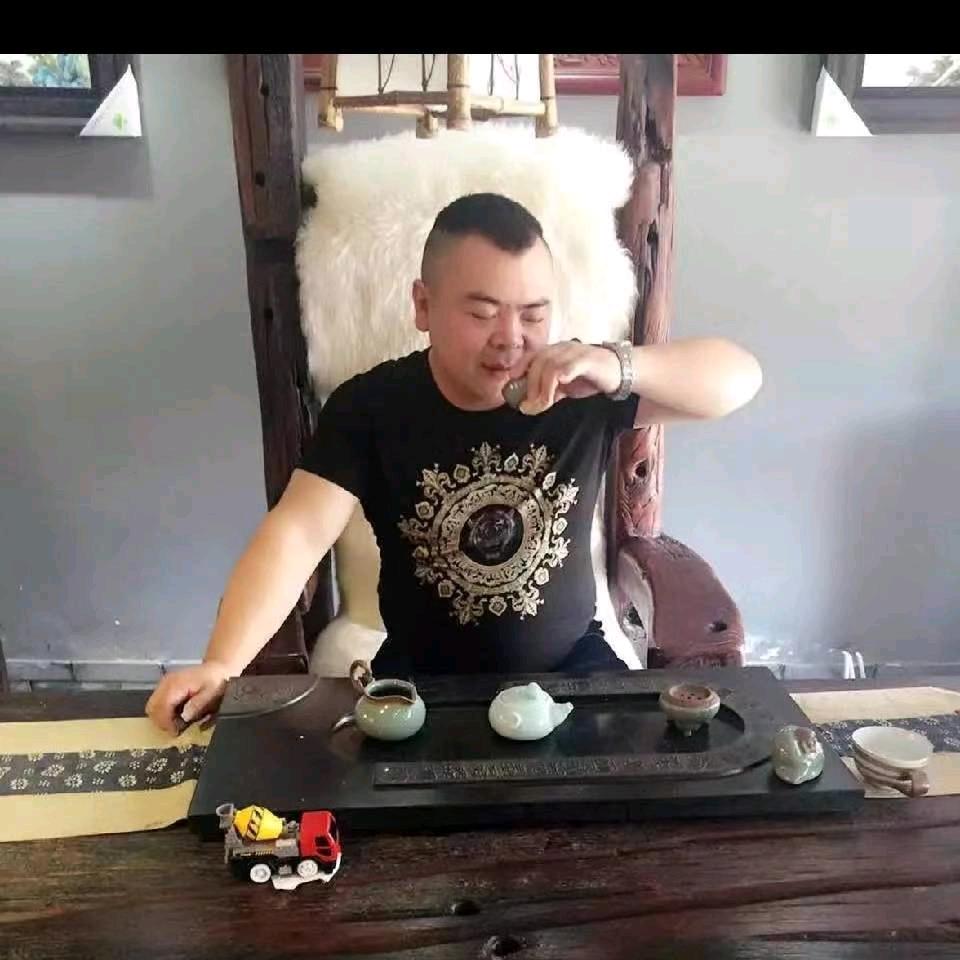 浩铭