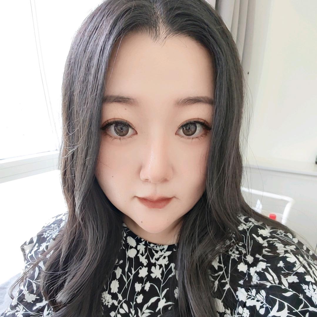 青春,蒼白如詩