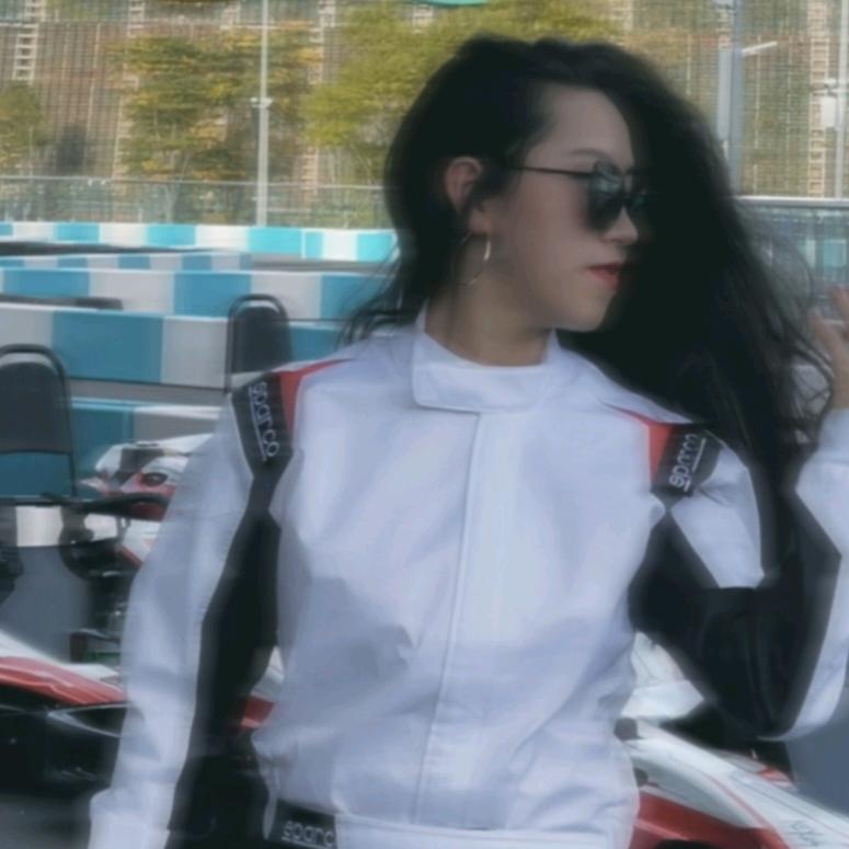 丝丝心动一漾 羋