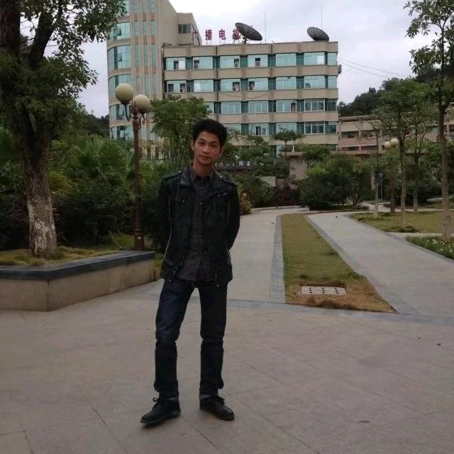 曾洁W