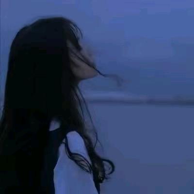 嫣然〃一笑