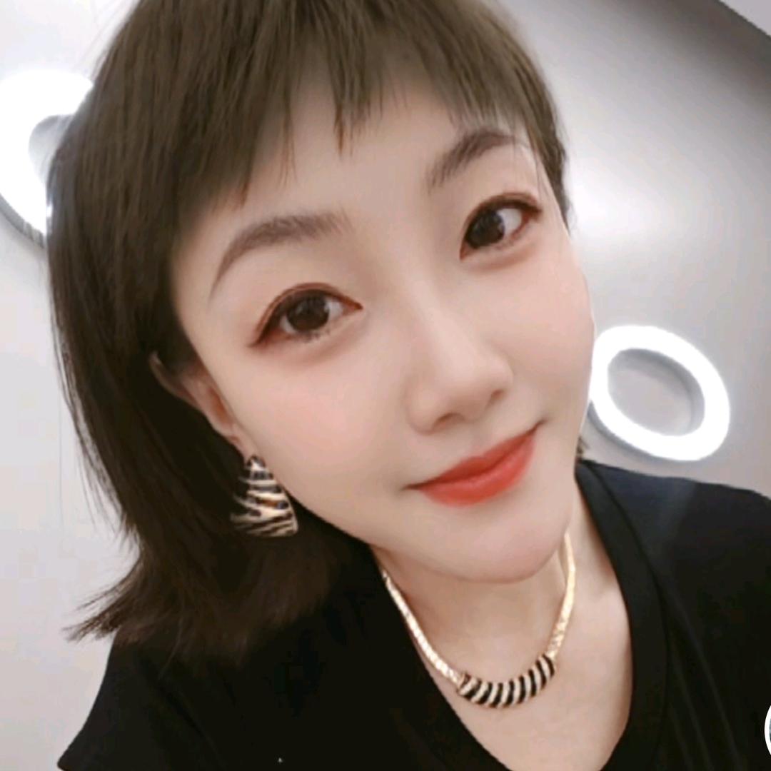 卖手机的香香