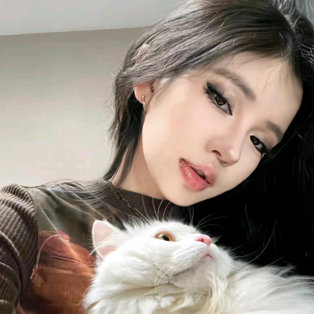 小小婷la