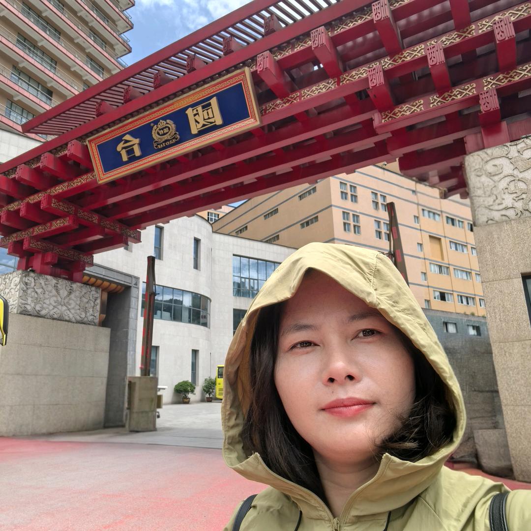 彭。。。。。。。。。