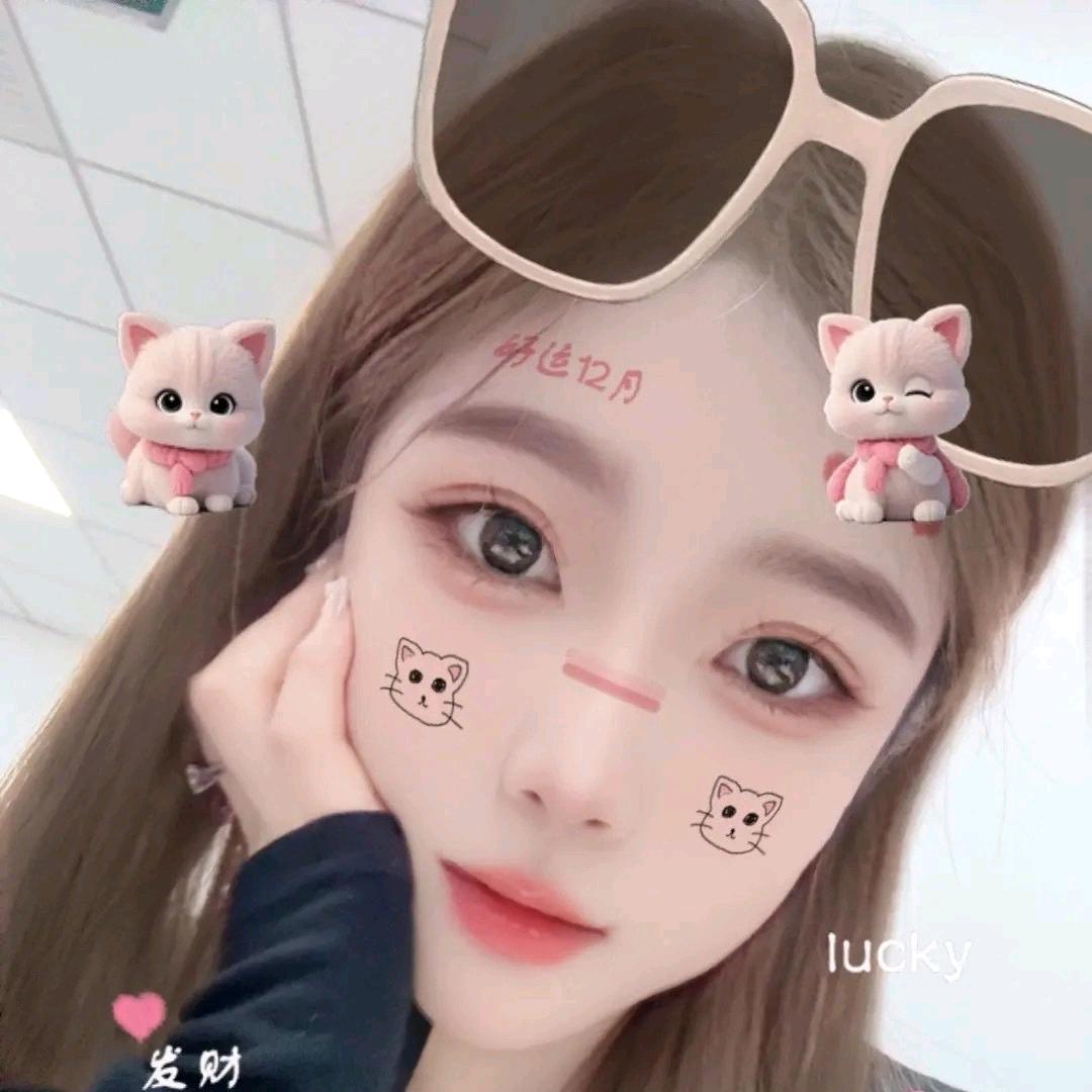 小莹莹吖