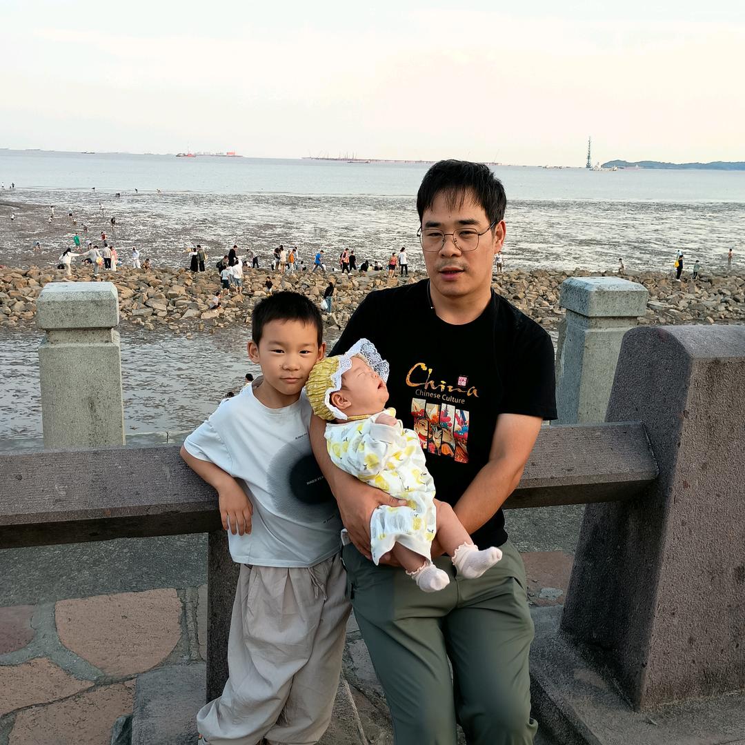 J爷儿童用品集物社