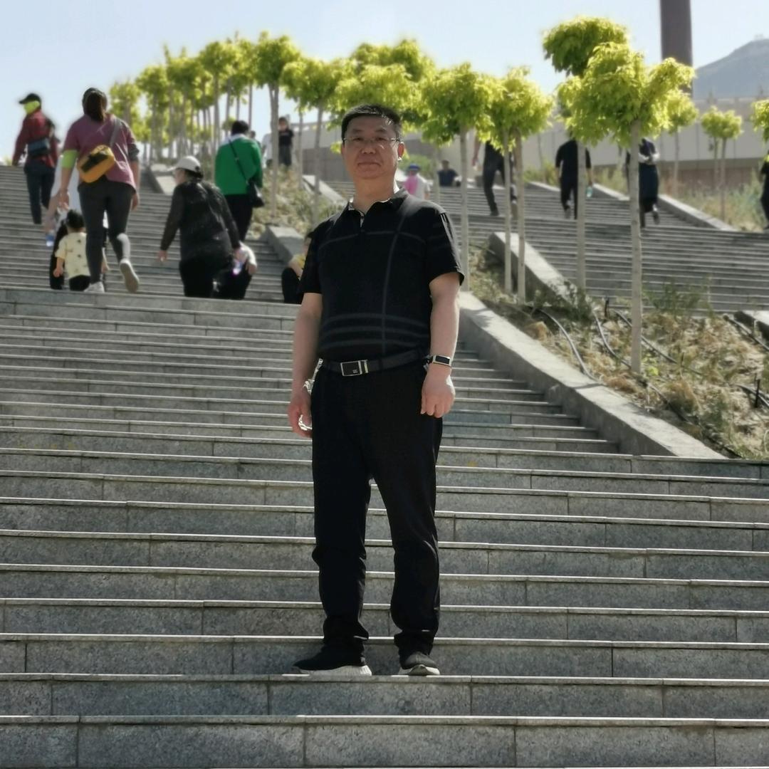 临河聚阳阁八宝炖