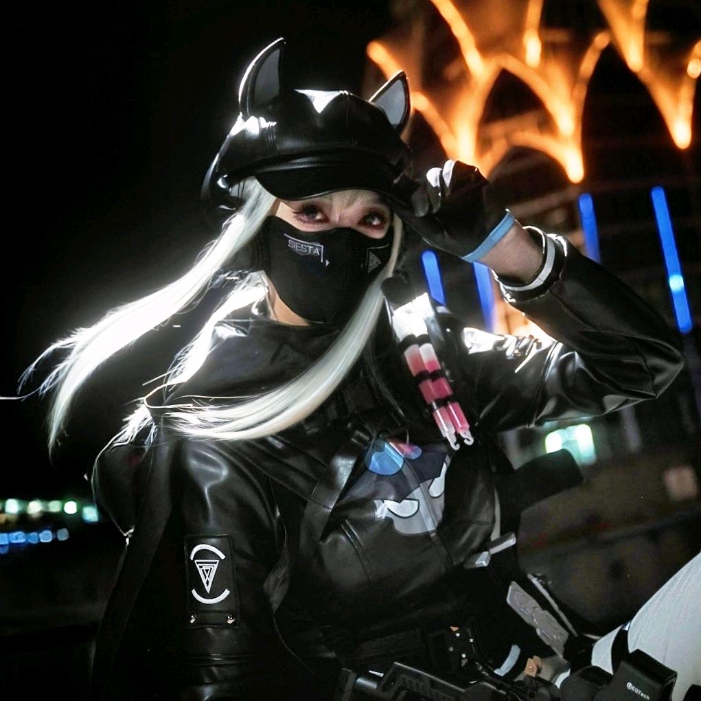 月见鹤鹤子🌙（三角洲挨打版）