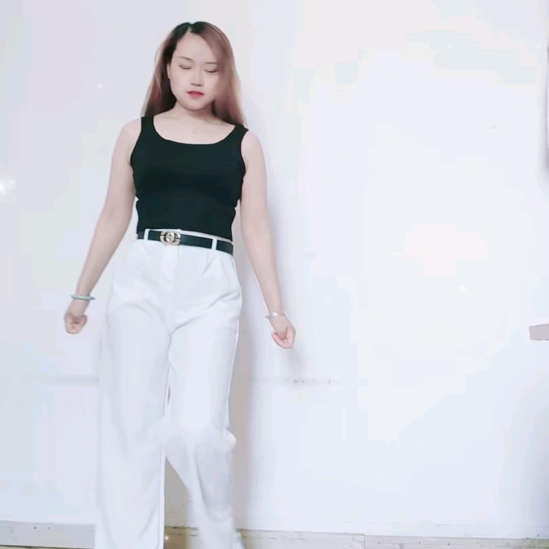 皖皖💏舞蹈（橱窗有好物）