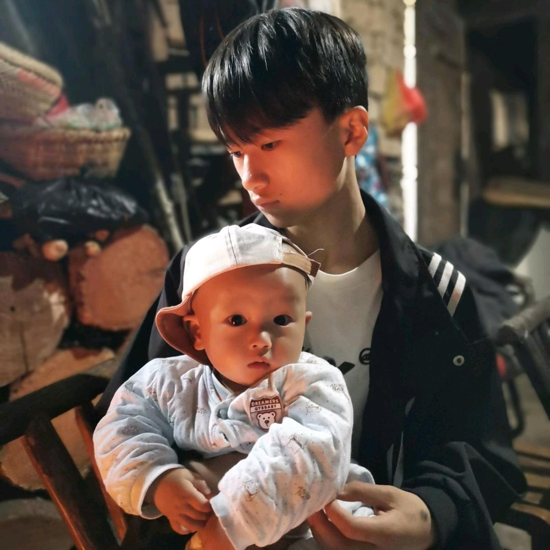 傻눈妞눈